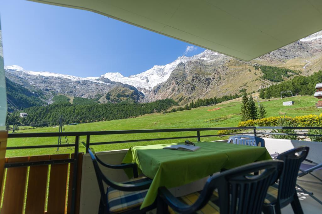 Dolce Vita Saas Fee Værelse billede