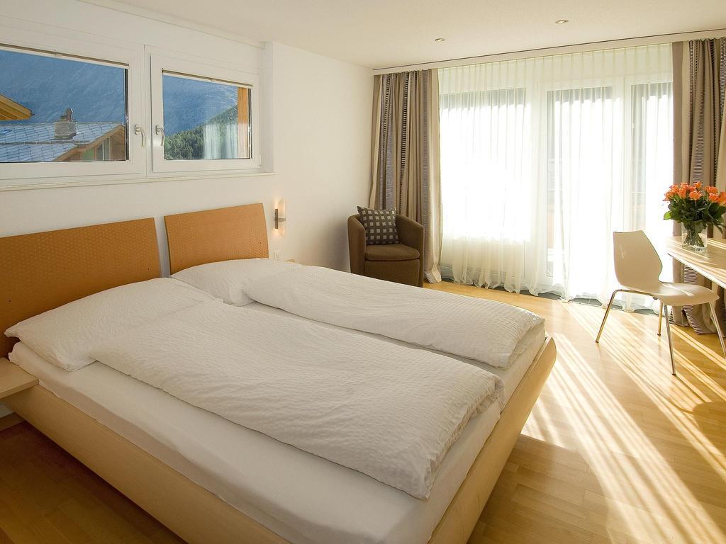 Dolce Vita Saas Fee Værelse billede